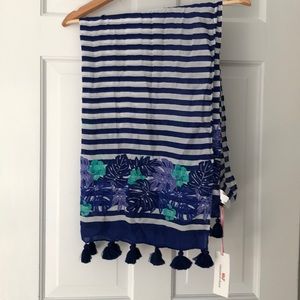 Vineyard Vines cotton and silk scarf.